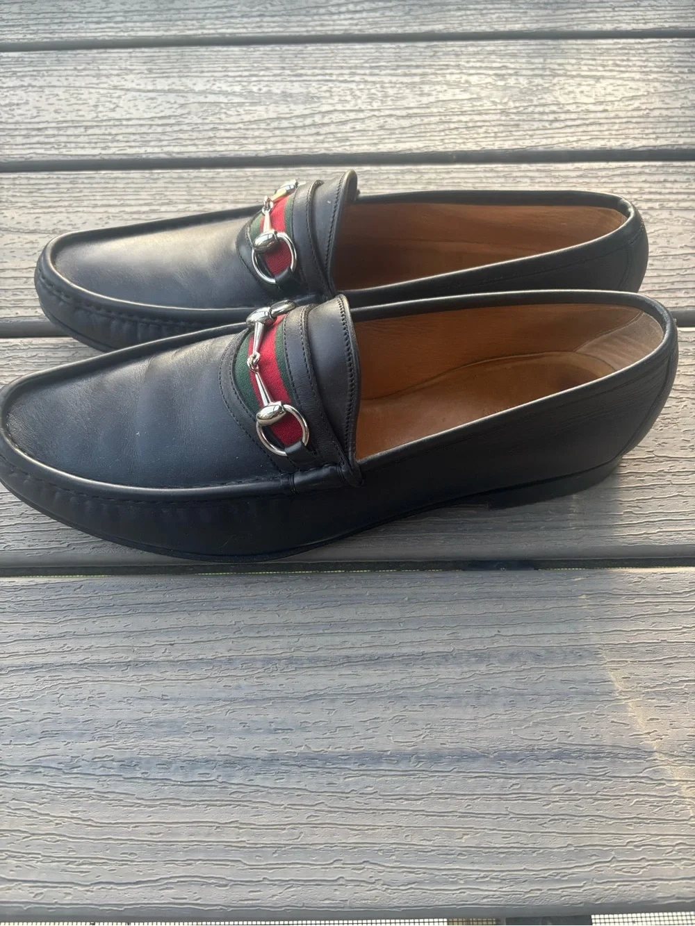 Gucci Men’s Leather Loafers with Red and Green Web & Silver Horsebit Size 11